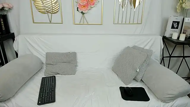 andyyzzz online show from 07-17-26, 04:21