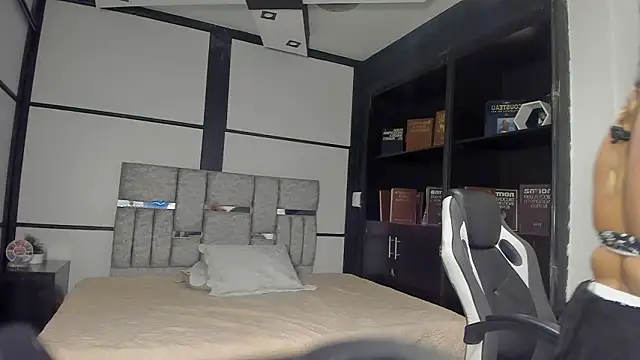 AmbarBrownn  online show from 03-02-26, 08:16