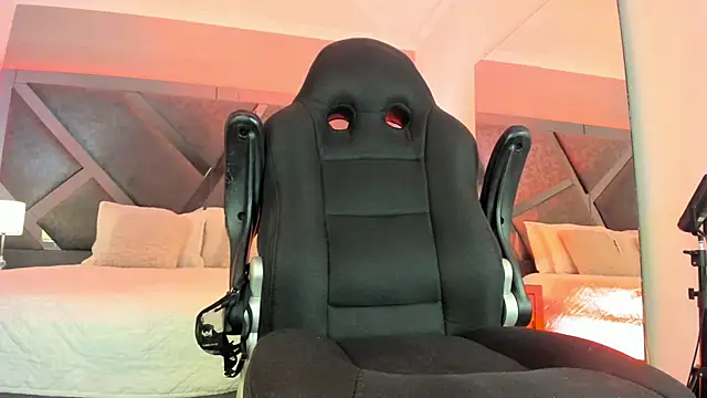 Charlotteinpole online show from 02-11-26, 03:39