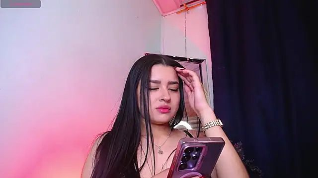 Emilyy05  online show from 03-26-26, 10:18