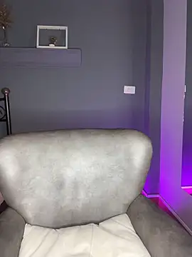 JennaMilf  online show from 04-11-26, 04:21