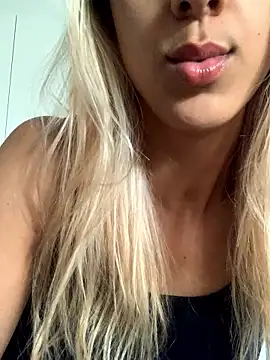 Snapshot of bety13 chatting on 01-07-26, 02:55 bety13 online show from 01-07-26, 02:55