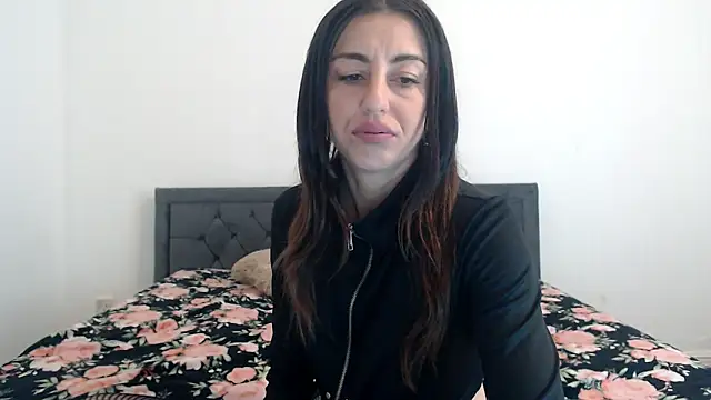 Stella John online show from 09-09-25, 06:34