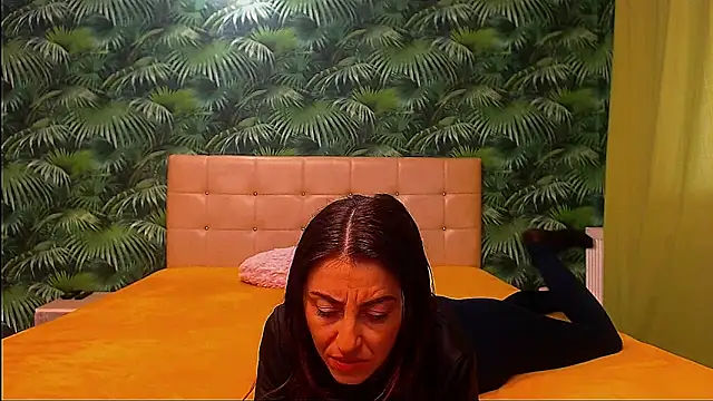 Stella John online show from 01-24-25, 08:34