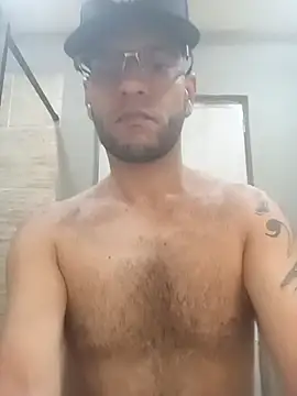 Snapshot of Alphamaster_92 chatting on 05-22-26, 07:17 Alphamaster 92 online show from 05-22-26, 07:17