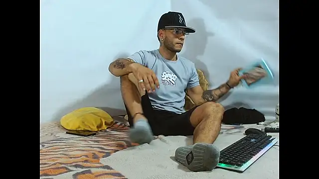 Alphamaster 92 online show from 03-06-26, 08:26