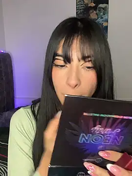 junorise23 online show from 04-16-26, 04:02