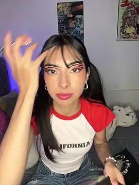 junorise23 online show from 03-27-26, 03:37