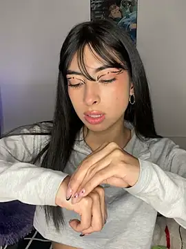 junorise23 online show from 03-06-26, 04:51