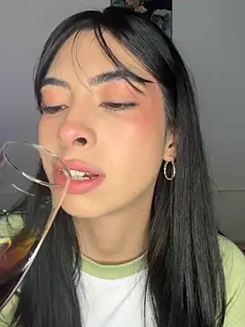 junorise23 online show from 02-20-26, 04:42