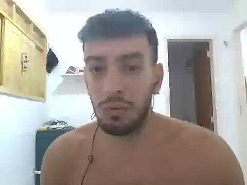 Snapshot of alpalo420 chatting on 03-03-26, 09:22 alpalo420 online show from 03-03-26, 09:22