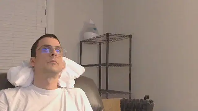 SissyJosh online show from 05-27-26, 01:57