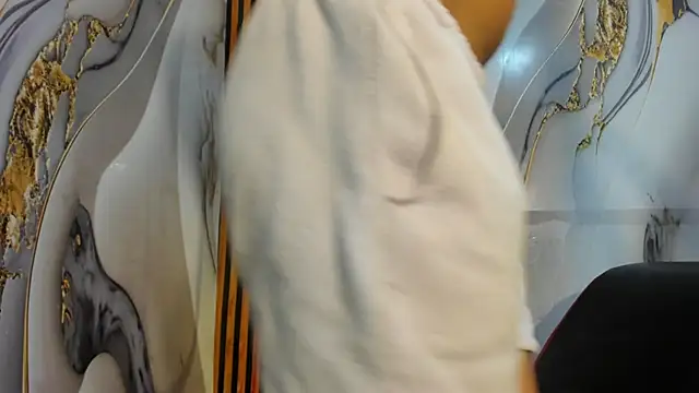 Victor LatinBoy online show from 01-10-26, 12:00