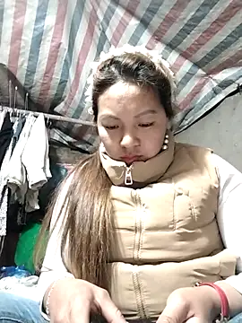 Lucky cutee online show from 02-12-26, 09:42