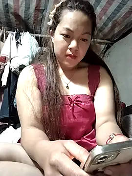 Snapshot of Lucky_cutee chatting on 04-30-26, 11:42 Lucky cutee online show from 04-30-26, 11:42