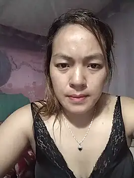 Snapshot of Lucky_cutee chatting on 07-17-26, 08:44 Lucky cutee online show from 07-17-26, 08:44