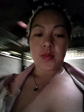 Lucky cutee online show from 04-02-26, 06:09