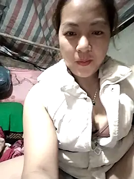 Snapshot of Lucky_cutee chatting on 05-03-26, 04:39 Lucky cutee online show from 05-03-26, 04:39