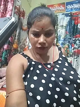 Snapshot of cftttttd56 chatting on 06-01-26, 02:17 cftttttd56 online show from 06-01-26, 02:17