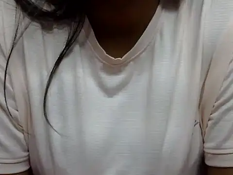 cute Dirty Diva online show from 04-19-26, 05:30