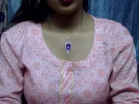 cute Dirty Diva online show from 05-26-26, 03:32