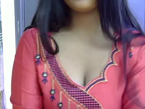 Snapshot of cute_Dirty_Diva chatting on 12-21-25, 05:20 cute Dirty Diva online show from 12-21-25, 05:20