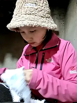 bimbim-cute online show from 01-15-26, 07:45