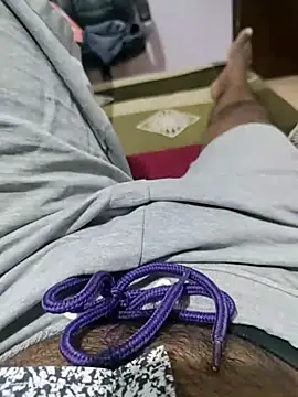 hydhunk26 online show from 02-04-26, 05:52