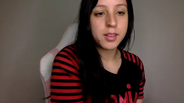 Snapshot of Sofii_unicorn chatting on 07-07-26, 12:24 Sofii unicorn online show from 07-07-26, 12:24