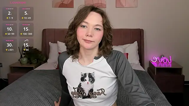 NovaEva  online show from 04-22-26, 12:06