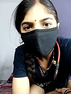 Snapshot of Curvy_Kavya chatting on 01-08-26, 02:56 Curvy Kavya online show from 01-08-26, 02:56