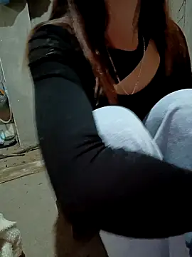 Snapshot of hangnga89 chatting on 02-20-26, 12:18 hangnga89 online show from 02-20-26, 12:18