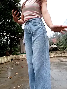 Snapshot of hangnga89 chatting on 02-22-26, 12:35 hangnga89 online show from 02-22-26, 12:35