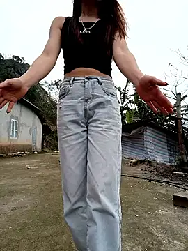 Snapshot of hangnga89 chatting on 02-15-26, 07:51 hangnga89 online show from 02-15-26, 07:51