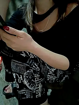 Snapshot of hangnga89 chatting on 02-23-26, 11:16 hangnga89 online show from 02-23-26, 11:16