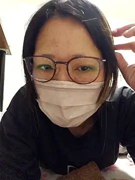 tomatocjin124 online show from 03-26-26, 08:51