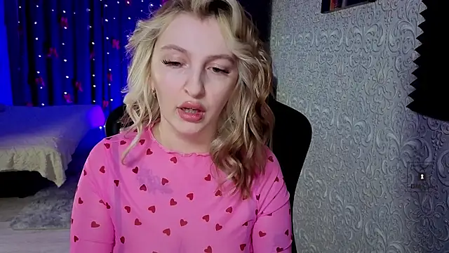 Eva Vibe  online show from 02-15-26, 06:07