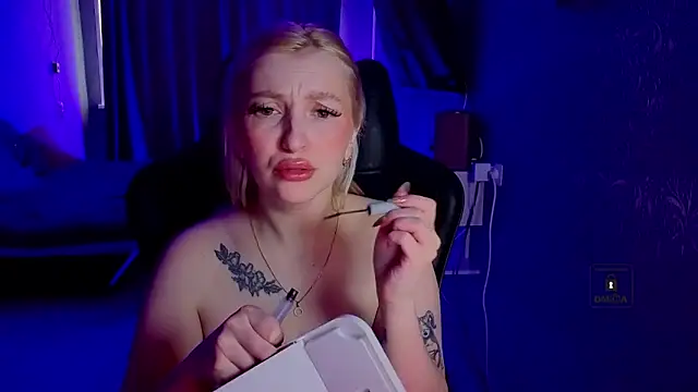 Eva Vibe  online show from 04-12-26, 06:27