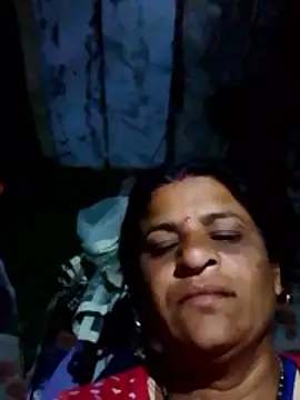 CUTE Ishpa online show from 02-10-26, 09:03