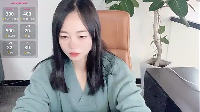 Yuer-77 online show from 02-06-26, 12:01