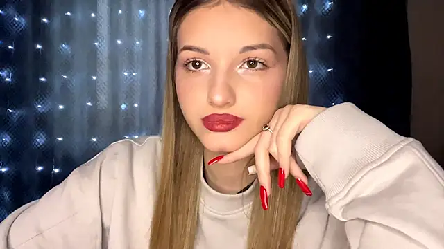 Snapshot of EmllyLighty chatting on 01-15-26, 08:18 EmllyLighty online show from 01-15-26, 08:18