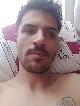 henrinnvv25 online show from 12-20-25, 01:14