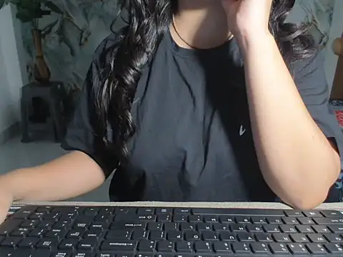 Snapshot of Prisha_Naughtyy chatting on 07-09-26, 03:55 Prisha Naughtyy online show from 07-09-26, 03:55