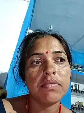 Snapshot of Mahima_rani34 chatting on 05-09-26, 09:40 Mahima rani34 online show from 05-09-26, 09:40
