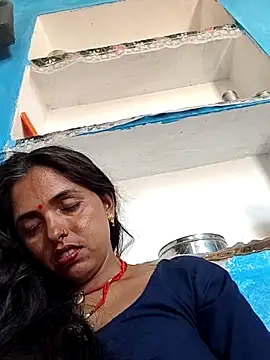 Snapshot of Mahima_rani34 chatting on 06-05-26, 06:52 Mahima rani34 online show from 06-05-26, 06:52