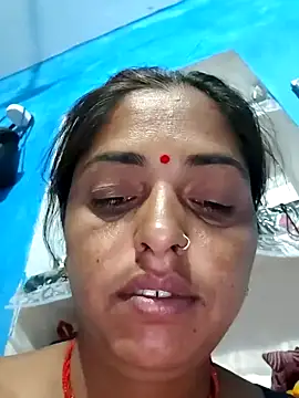 Snapshot of Mahima_rani34 chatting on 05-19-26, 10:39 Mahima rani34 online show from 05-19-26, 10:39