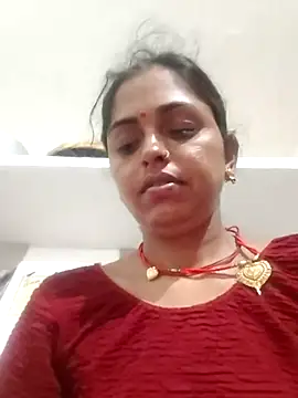 Snapshot of Mahima_rani34 chatting on 06-10-26, 10:00 Mahima rani34 online show from 06-10-26, 10:00