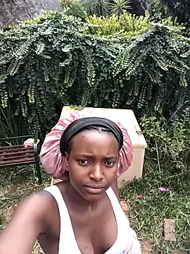 ShyNaughtyBabe online show from 04-10-26, 09:16