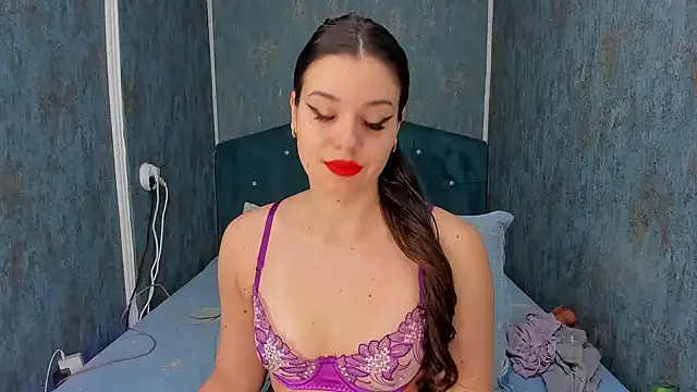 RedAssHottie online show from 02-28-26, 06:02