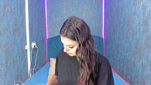 RedAssHottie online show from 09-12-25, 03:06